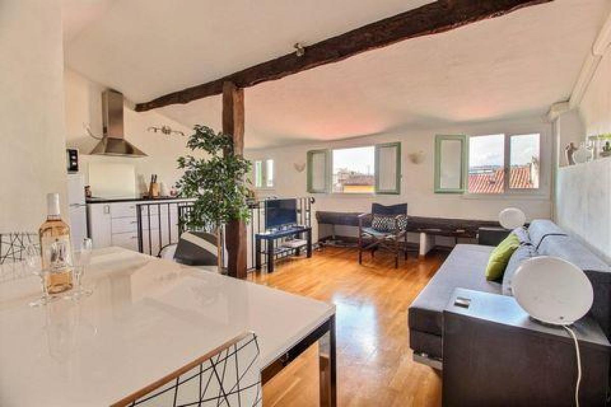 2 bedrooms Condo in Nice, France No. 3068