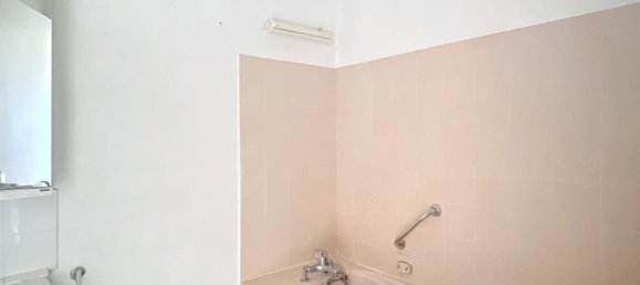 4 Schlafzimmer Wohnung in Orleans, France, Nr. 252594 14