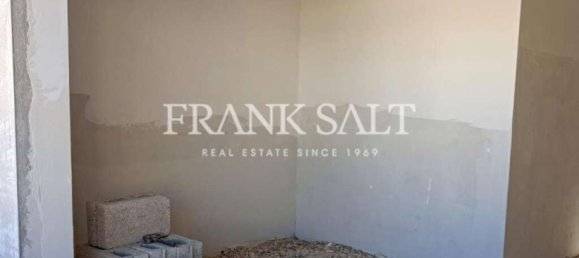  محل تجاري في Mellieha, Malta 49متر مربع رقم 12772 3