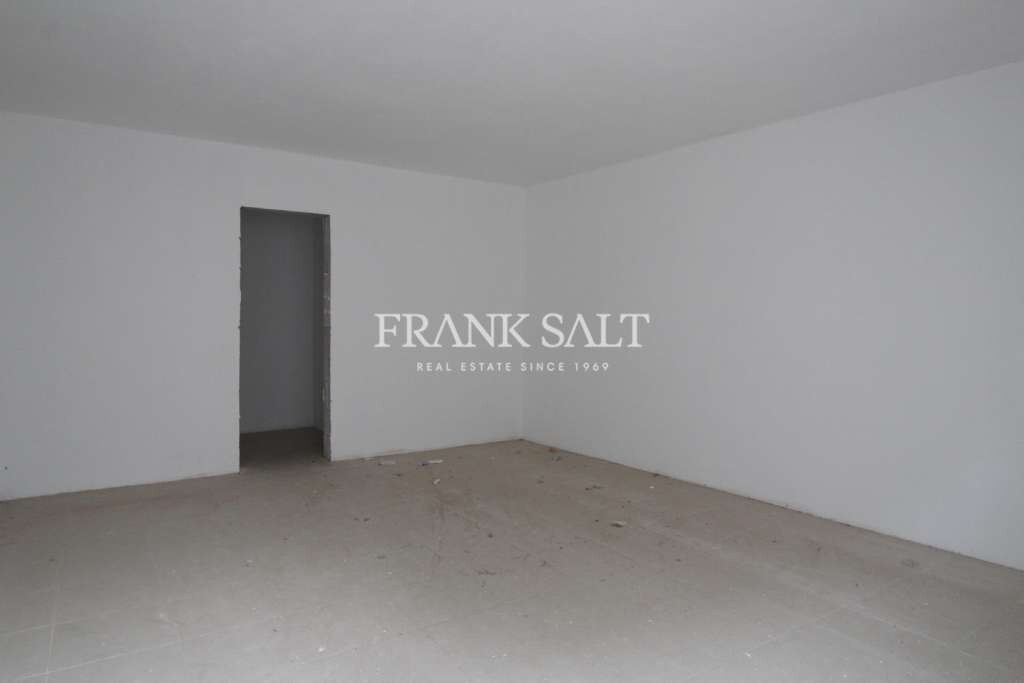  محل تجاري في Mellieha, Malta 49متر مربع رقم 12772