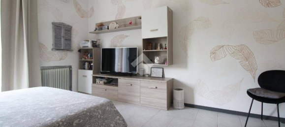 3 bedrooms Apartment in Galliera, Italy No. 307921 4