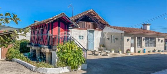 4 bedrooms House in Pontevedra, Spain No. 184149 4