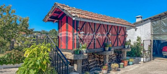 4 bedrooms House in Pontevedra, Spain No. 184149 2