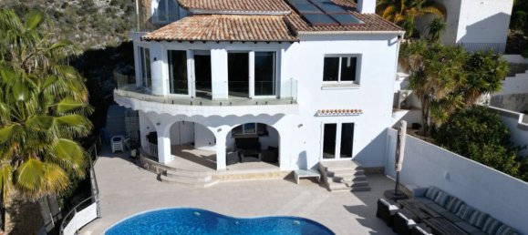 3 bedrooms Villa in Moraira, Spain No. 154536 4