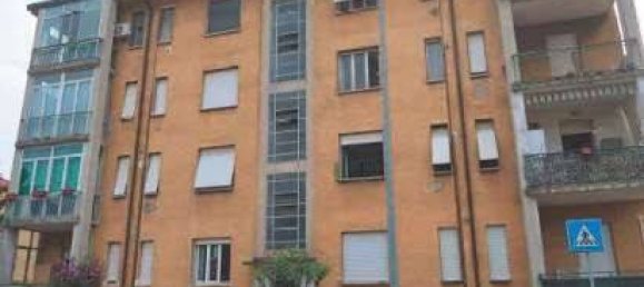1 bedroom Apartment in Magenta, Italy No. 184579 2