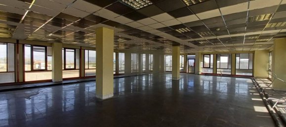 6-Zimmer Lagerhaus in Cornate d'Adda, Italy, Nr. 123745 10