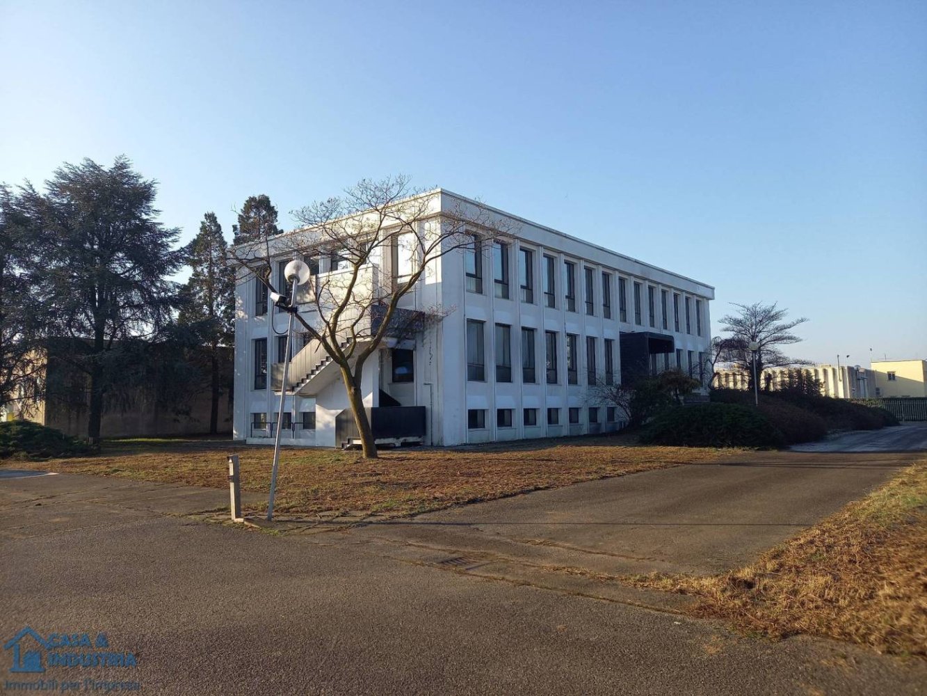 6-Zimmer Lagerhaus in Cornate d'Adda, Italy, Nr. 123745