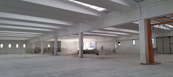 6-Zimmer Lagerhaus in Cornate d'Adda, Italy, Nr. 123745 9