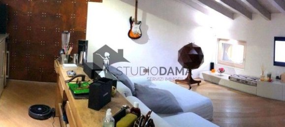 2-salle Penthouse à Salò, Italy No. 66760 3