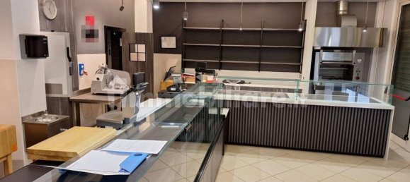 Gewerbliche Immobilie in Castellana Grotte, Italy 200m², Nr. 311420 8