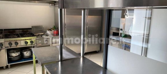 Gewerbliche Immobilie in Castellana Grotte, Italy 200m², Nr. 311420 17