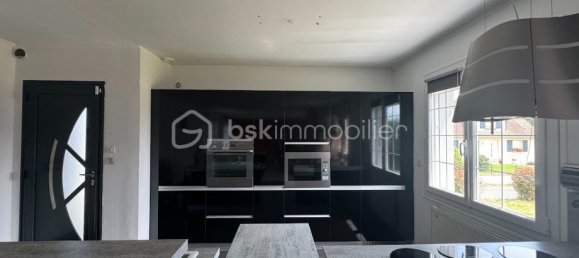 4 Schlafzimmer Haus in Saint-Quentin-la-Motte-Croix-au-Bailly, France, Nr. 244278 3