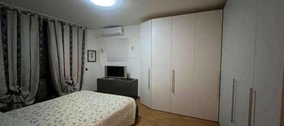 4غرفة منزل في San Martino in Strada, Italy رقم 94492 11