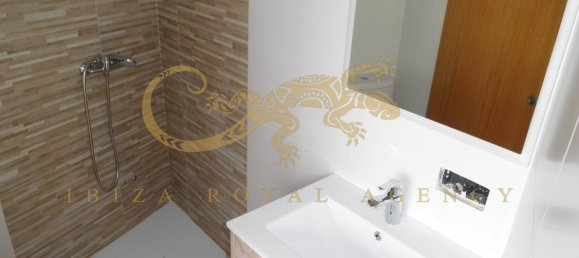 2 bedrooms Apartment in Sant Josep de sa Talaia, Spain No. 930 5