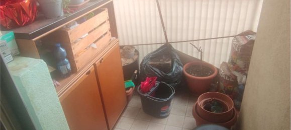 2-salle Appartement à Garbagnate Milanese, Italy No. 6886 17