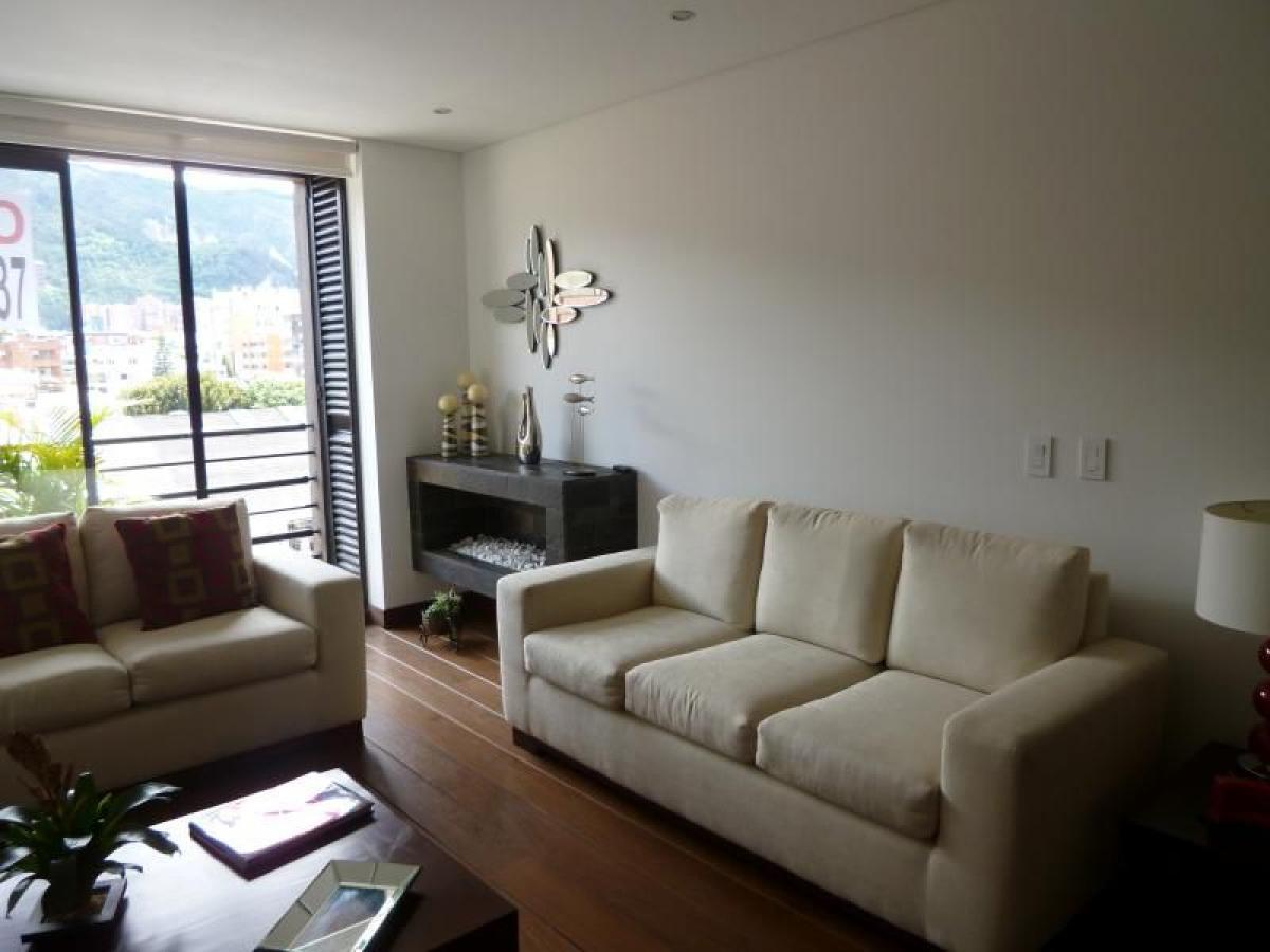 2 bedrooms House in Bogota, Colombia No. 12719