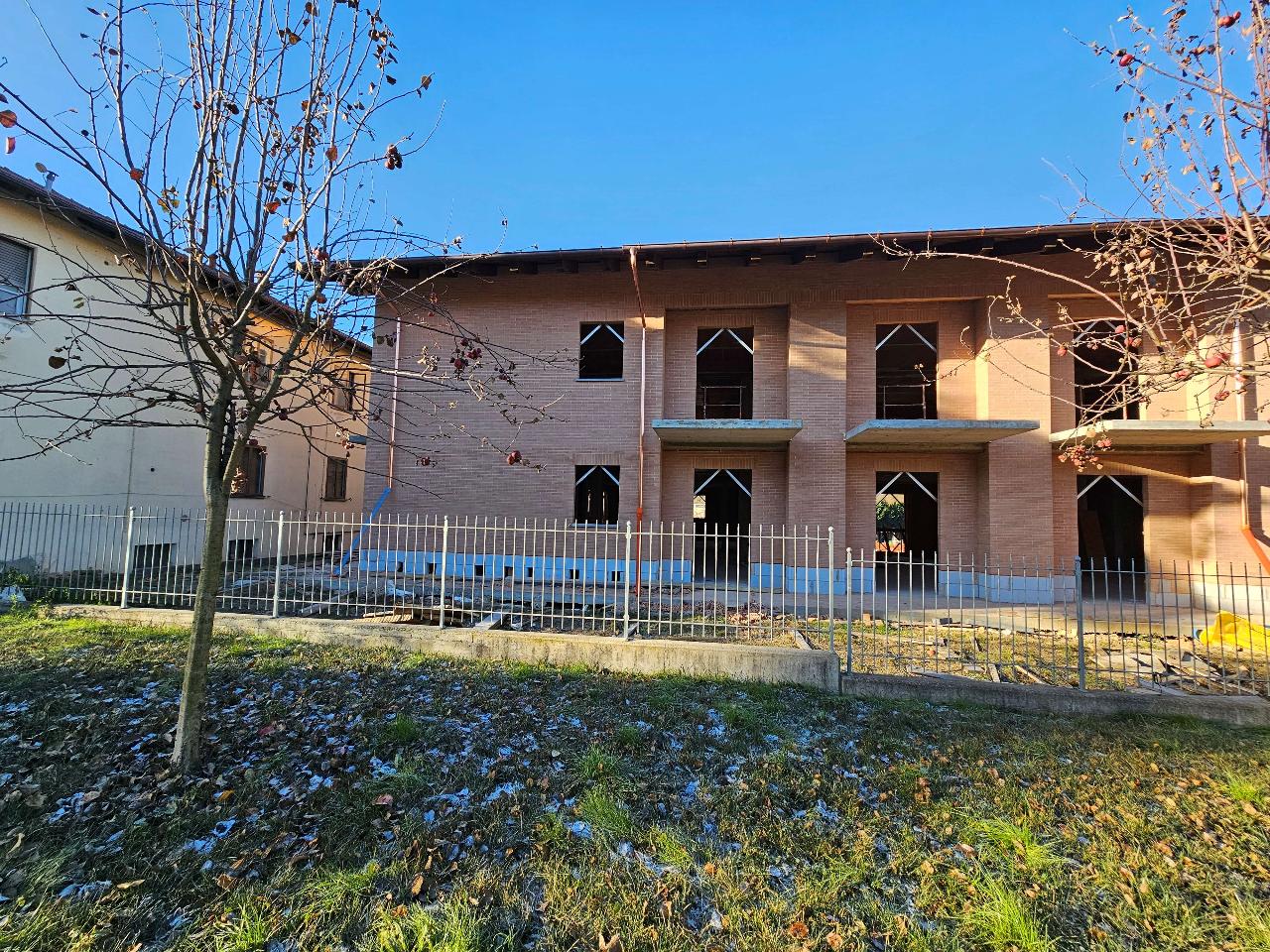 4 rooms Apartment in Diano d'Alba, Italy No. 235961