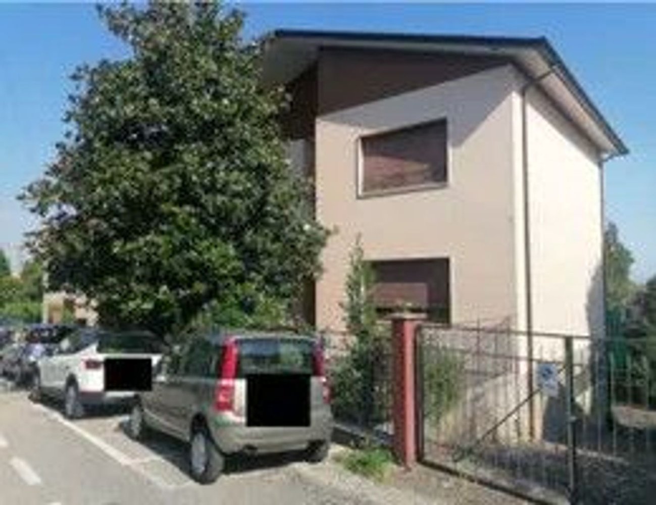 Квартира с 4 комнатами в Чезена, Италия № 98268