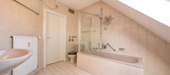 1 Schlafzimmer Doppelhaus in Wiesbaden, Germany, Nr. 283834 12