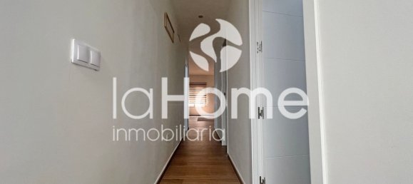 3 bedrooms House in Valencia, Spain No. 154216 10