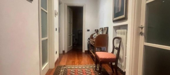 5 rooms Villa in Massa, Italy No. 209048 17