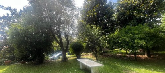 5 rooms Villa in Massa, Italy No. 209048 6