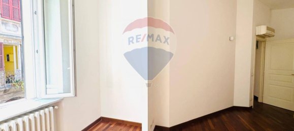 2 bedrooms Apartment in Tortona, Italy No. 317341 9