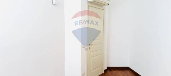 2 bedrooms Apartment in Tortona, Italy No. 317341 7