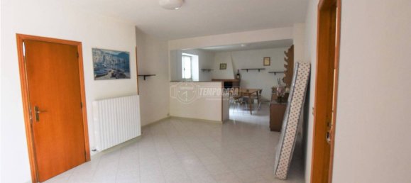 5 bedrooms Apartment in Porto San Giorgio, Italy No. 166049 7