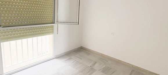 2 Schlafzimmer Wohnung in San Luis de Sabinillas, Spain, Nr. 180740 7
