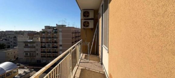 Apartamento de 2 dormitorios en Brindisi, Italy No. 344192 4