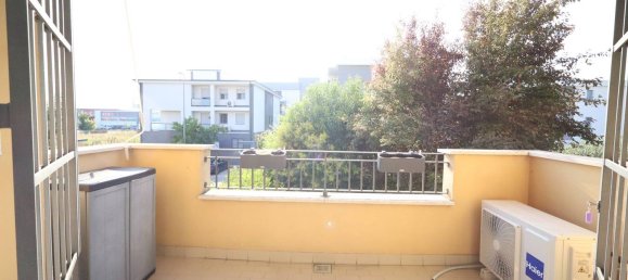 3 bedrooms Apartment in Bomporto, Italy No. 327790 7