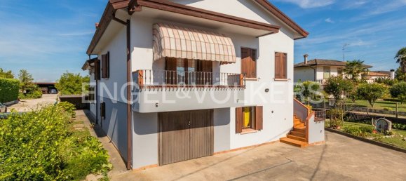 5 chambres Bâtiment à Jesolo, Italy No. 64951 2