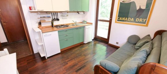 2-salle Appartement à Aprica, Italy No. 86224 9