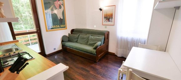 2-salle Appartement à Aprica, Italy No. 86224 3