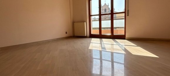 5 bedrooms Apartment in Floridia, Italy No. 311002 8