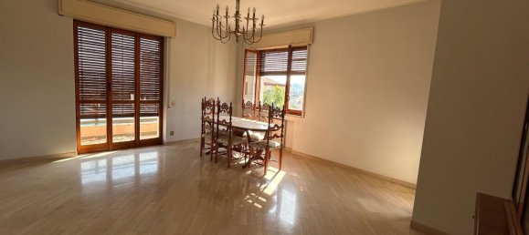 5 bedrooms Apartment in Floridia, Italy No. 311002 2