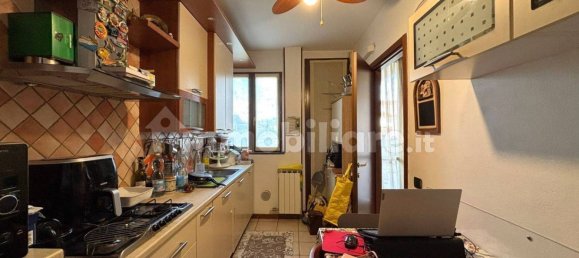 2 Schlafzimmer Wohnung in Malnate, Italy, Nr. 352500 6