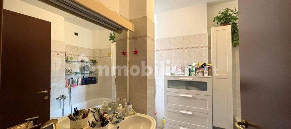 2 Schlafzimmer Wohnung in Malnate, Italy, Nr. 352500 17