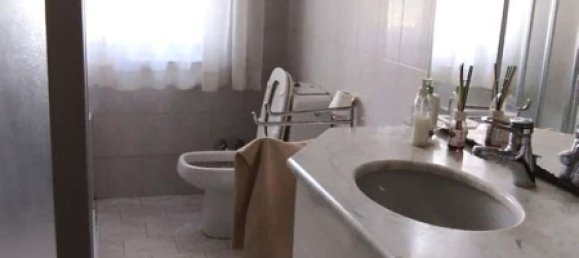 Villa de 6 habitaciónes en Massa, Italy No. 215100 19