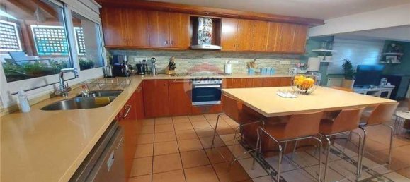 5 bedrooms House in Limassol, Cyprus No. 14664 10