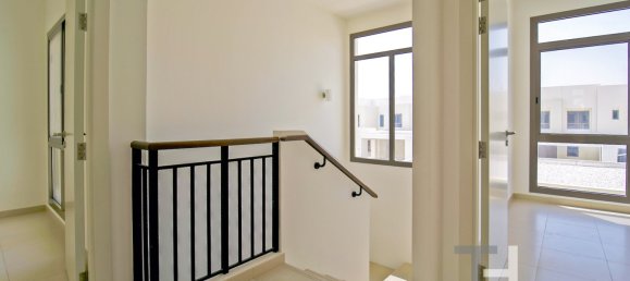 3 Schlafzimmer Stadthaus in Town Square, UAE, Nr. 28615 23