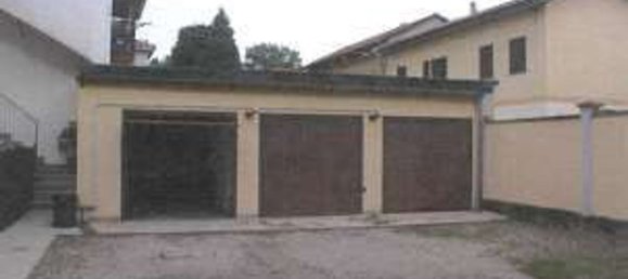 3 rooms Apartment in Busto Arsizio, Italy No. 186235 2
