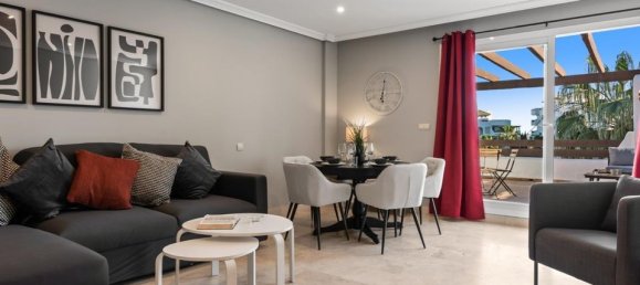 2 bedrooms Penthouse in Estepona, Spain No. 189587 6