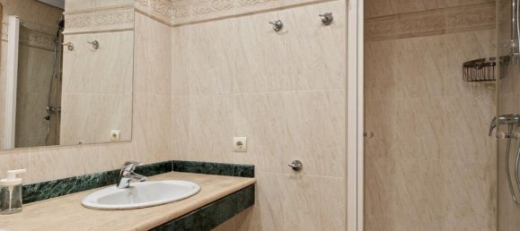 2 bedrooms Penthouse in Estepona, Spain No. 189587 23