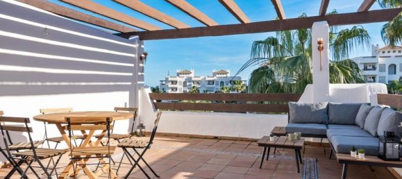 2 bedrooms Penthouse in Estepona, Spain No. 189587 25