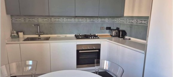 6 rooms Apartment in Genoa, Italy No. 117090 15