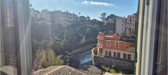 6 rooms Apartment in Genoa, Italy No. 117090 6