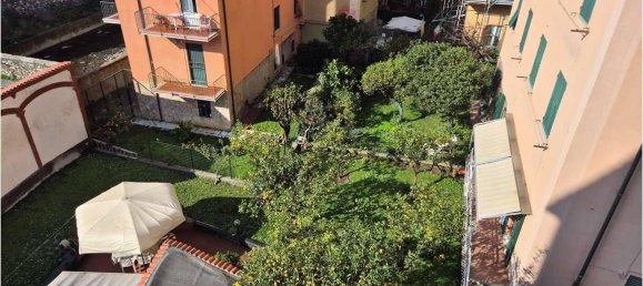 6 rooms Apartment in Genoa, Italy No. 117090 21