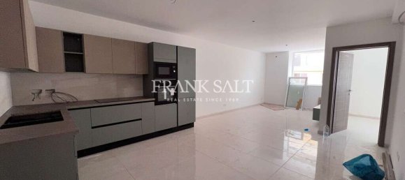 Квартира с 2 спальнями в Гзира, Мальта № 4653 2